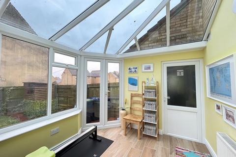 98 Brooke Grove, Ely, CB6 3WU