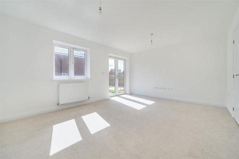 3 bedroom terraced house for sale, Maddoxford Park, Botley SO32