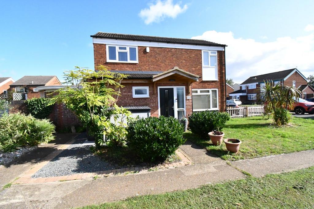 Foster Road, Kempston, Bedford, MK42 3 bed detached house for sale £