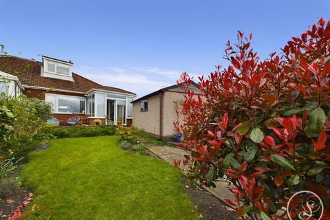 3 bedroom semi-detached bungalow for sale, Templegate Drive, Leeds