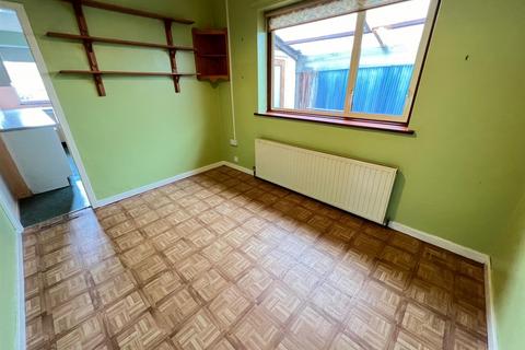 40 Clent View Road, Stourbridge, DY8 3JJ