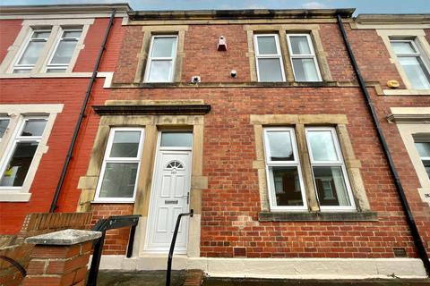 3 bedroom terraced house for sale, Eastbourne Avenue, Gateshead, NE8