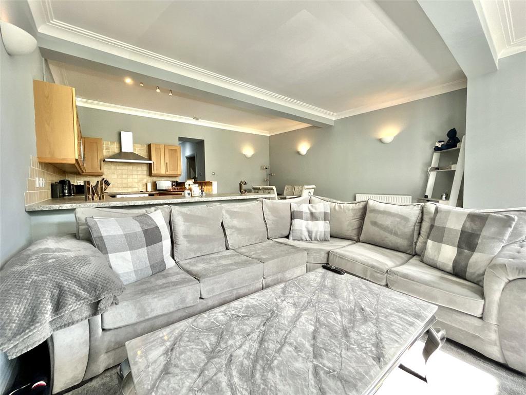 Lounge/Diner/Kitchen