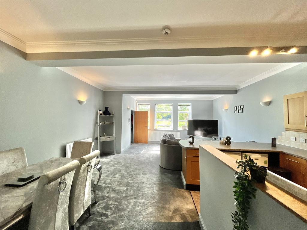 Lounge/Diner/Kitchen