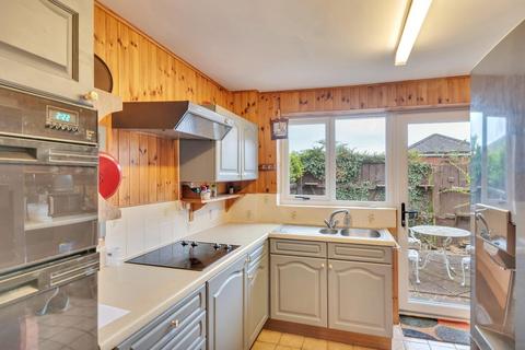 3 bedroom bungalow for sale, Leighton Road, Forden, Welshpool