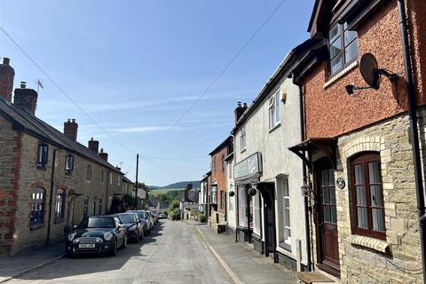 1 bedroom terraced house for sale, Watling Street, Leintwardine