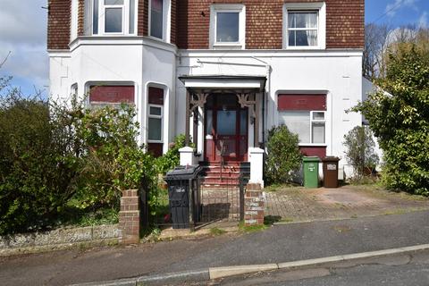 2 bedroom flat for sale, Ochiltree Close, Hastings