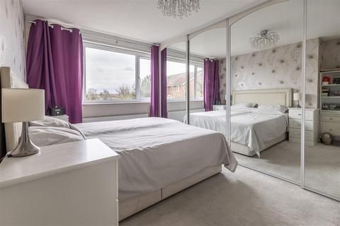 3 George Avey Croft, North Weald, Epping, CM16 6JB