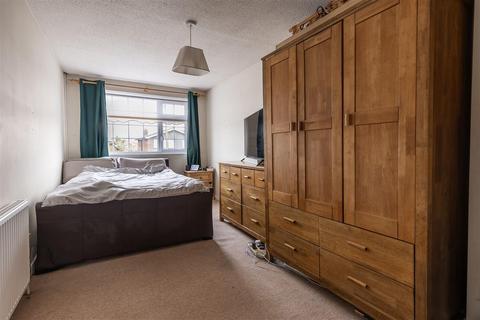 3 George Avey Croft, North Weald, Epping, CM16 6JB