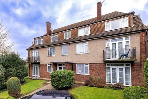 2, St Helens Court Hemnall Street, Epping, CM16 4LL