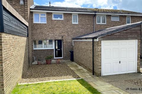 112 Cavell Road, Cheshunt, Waltham Cross, EN7 6JL