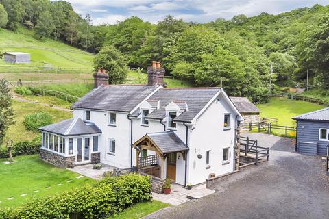 4 bedroom detached house for sale, Dolfach, Newtown