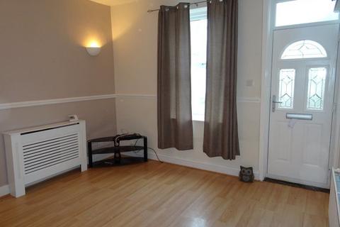3 bedroom terraced house to rent, Howson Road, Deepcar, S36 2QS