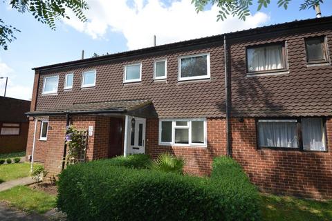 3 bedroom detached house to rent, Iron Drive, Hertford SG13