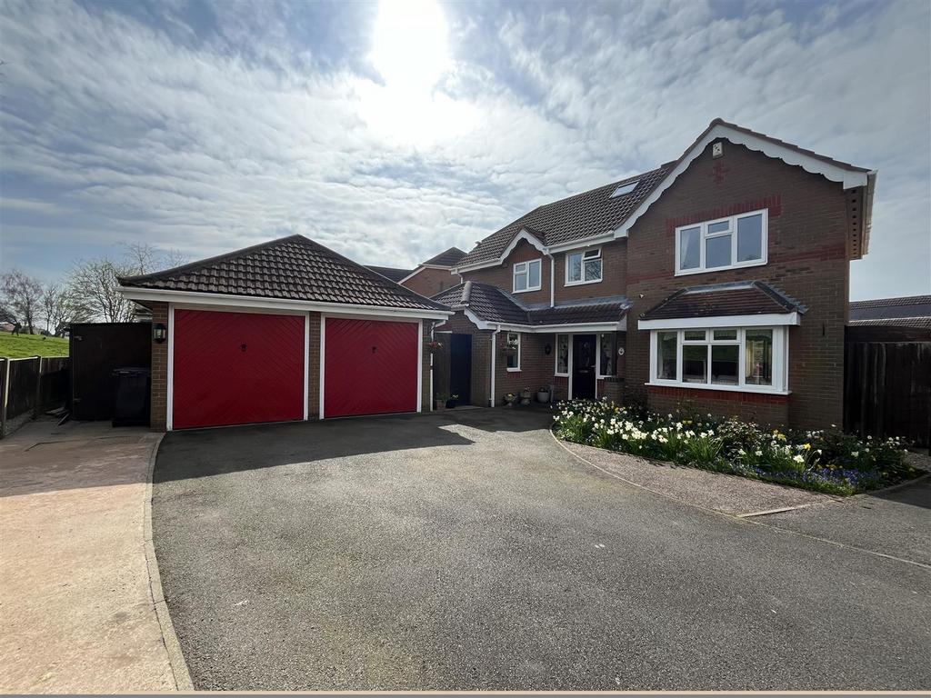 Redhill Lodge Road, Swadlincote DE11 6 bed detached house for sale £