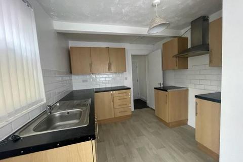 4 bedroom terraced house to rent, Wright Street, Wallasey, CH44