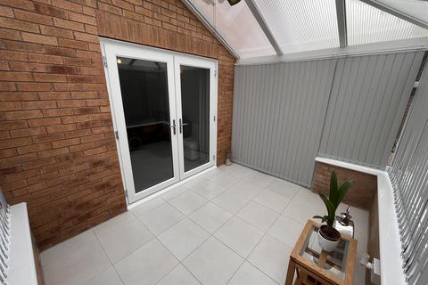15 Ashbrook, Burton-on-trent, DE15 9FS