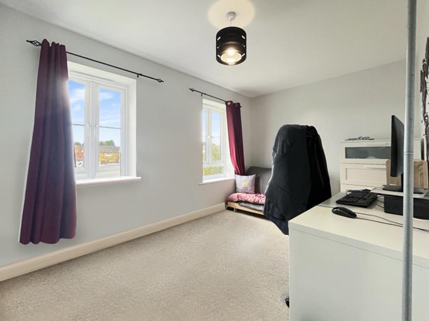 Bedroom 1.jpg