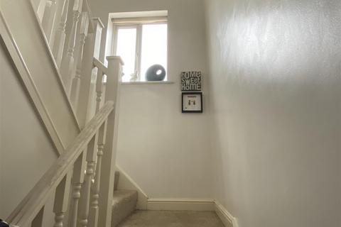 4 Barrys Close, Woodville, Swadlincote, DE11 8DZ
