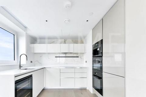3 bedroom apartment for sale, Parkside Apartments, Cascade Way W12