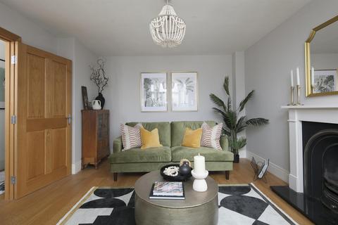 4 bedroom terraced house for sale, Lyndhurst Grove, Peckham, SE15