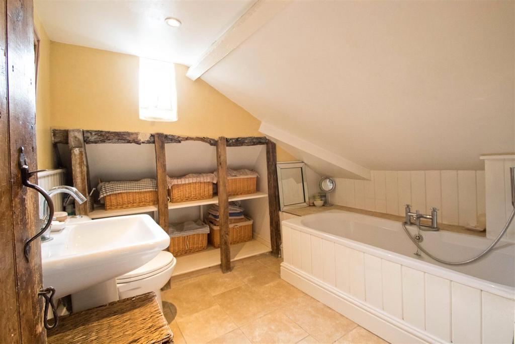 00bathroom.jpg