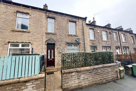 2 bedroom terraced house for sale, Manchester Road, Huddersfield HD7