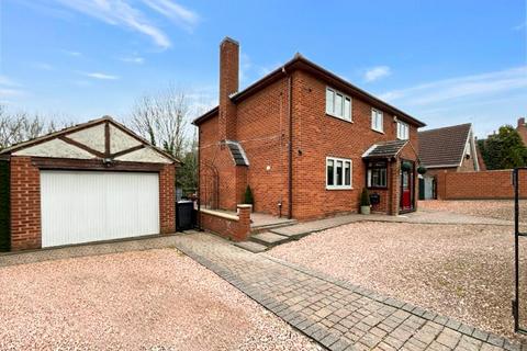 4 bedroom detached house for sale, Meynell Street, Swadlincote DE11