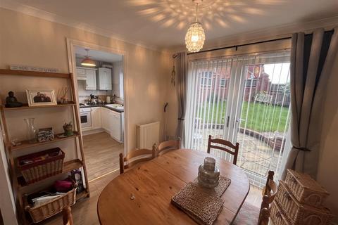3 bedroom semi-detached house for sale, Breadsall Close, Newhall DE11