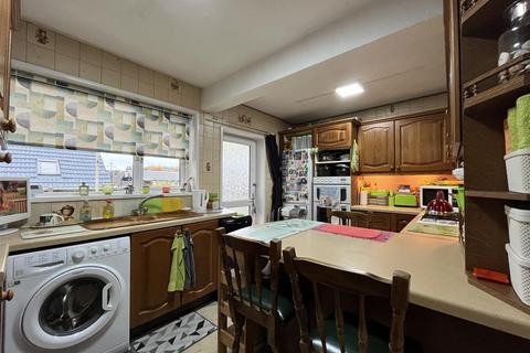 6 Beech Grove, Newhall, Swadlincote, DE11 0NH