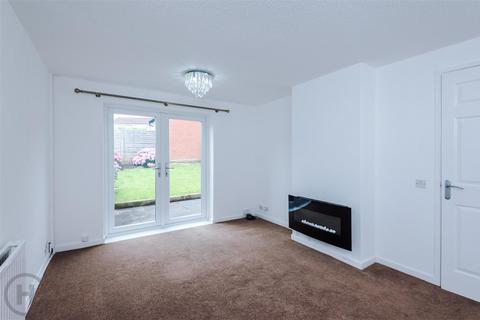 2 bedroom detached bungalow to rent, Bidford Close, Tyldesley, Manchester