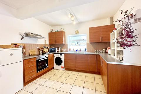 3 bedroom semi-detached house for sale, Castle Road, Knighton