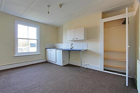 House share to rent, Cornwallis Terrace, Hastings