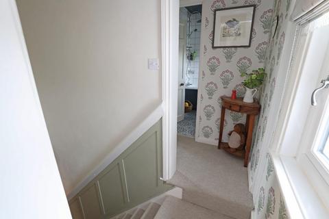 Gardeners Cottage Church Lane, Whaddon, Gloucester, GL4 0UE