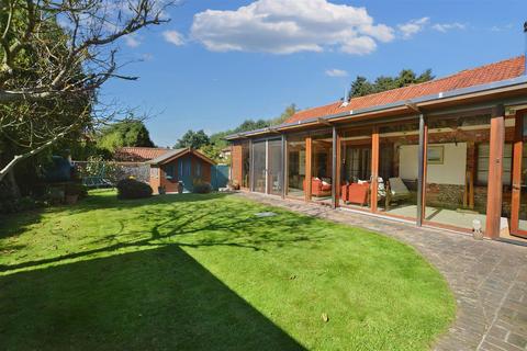 4 bedroom barn conversion for sale, Riverside Road, Letheringsett