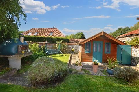 4 bedroom barn conversion for sale, Riverside Road, Letheringsett