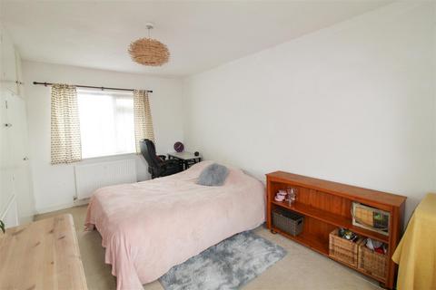 10 Curfew Road, Ripon, HG4 1SG
