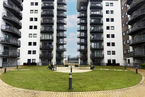 2 bedroom apartment for sale, Picton, Victoria Wharf, Cardiff Bay