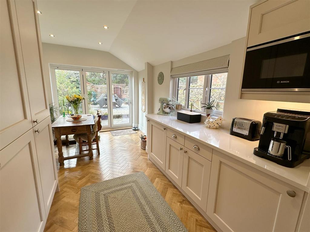 Kitchen Breakfast Room