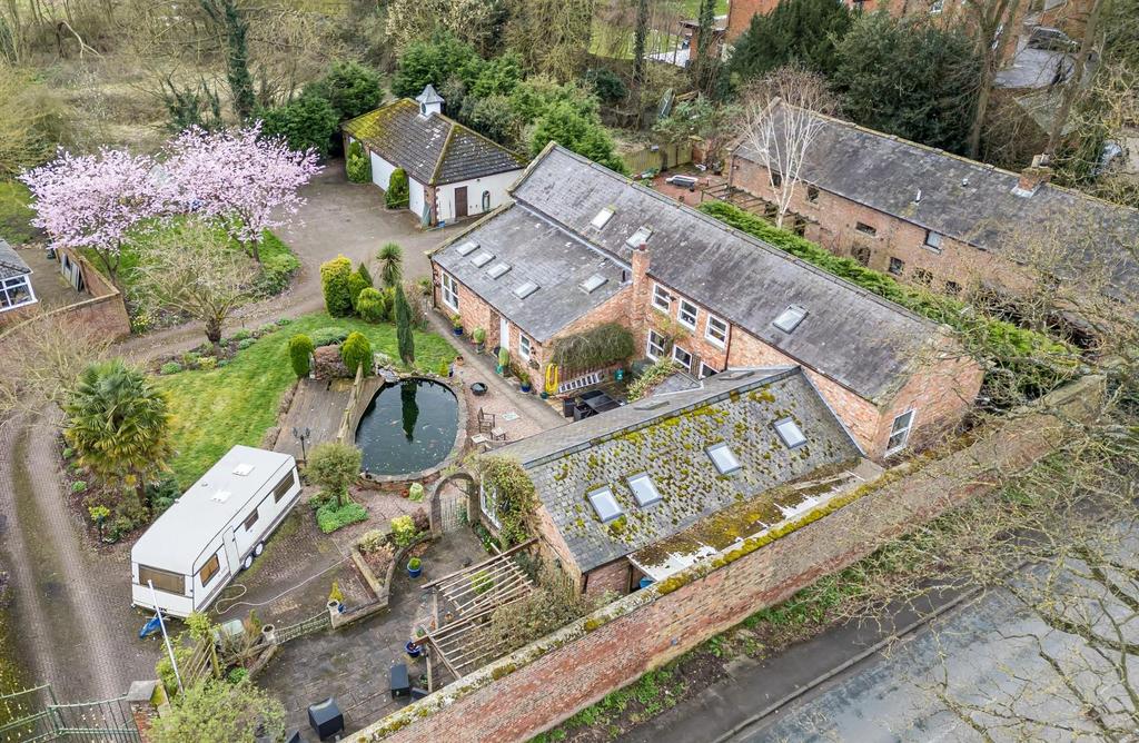 The Hall Lodge - Main Pic.jpg