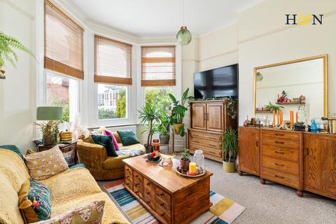 1 bedroom flat for sale, Wilbury Avenue, Hove BN3