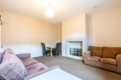 3 bedroom flat to rent, £92.31pppw - Prospect Place, Fenham, NE4