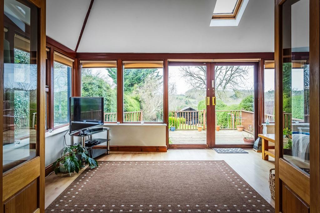 Spinney Way, Cudham, Sevenoaks, TN14 3 bed detached house for sale £