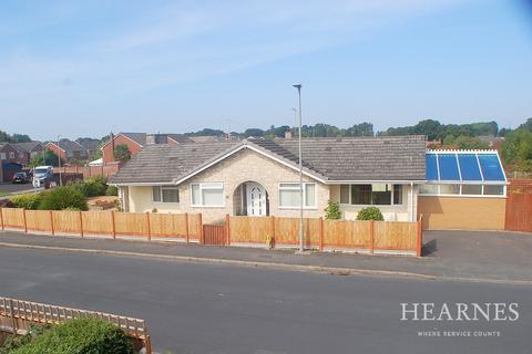 3 bedroom bungalow for sale, Dorset Avenue, Ferndown, BH22