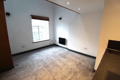 1 bedroom flat to rent, Burnley Road, Crawshawbooth BB4