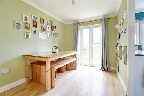 11 Brancaster Close, Drayton, Norwich, NR8 6GX