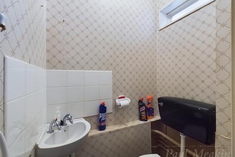 31 Foxcombe, New Addington, Croydon, CR0 9EY