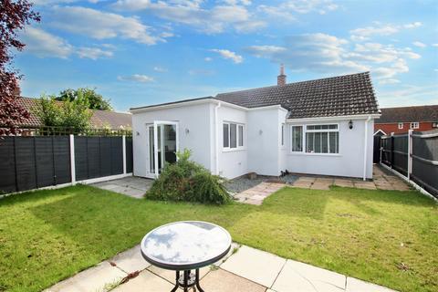 2 bedroom detached bungalow for sale, Well Close, Sparham NR9