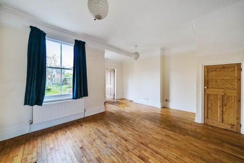 270 Kings Road, Kingston Upon Thames, KT2 5HX