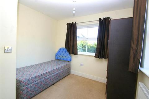 Mixed use to rent, Benjamin Lane, Wexham SL3